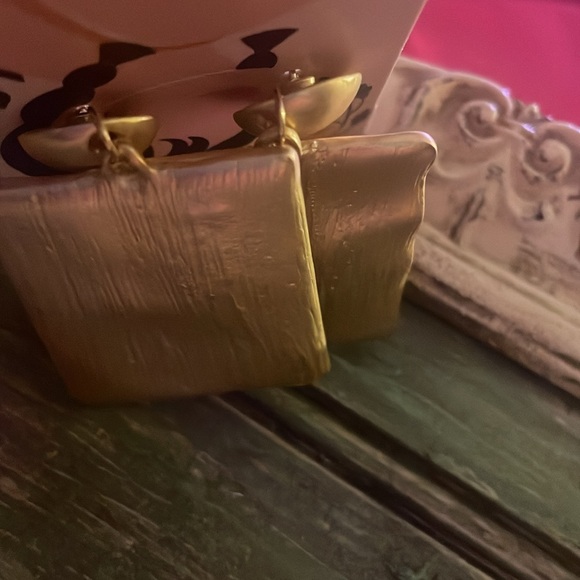 NWOT Abstract Face Earrings - Picture 3 of 3